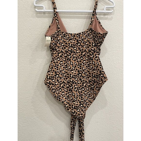 NEW! Aerie Pique Wrap full coverage One Piece Swimsuit Large Spots Animal Print - Picture 2 of 5